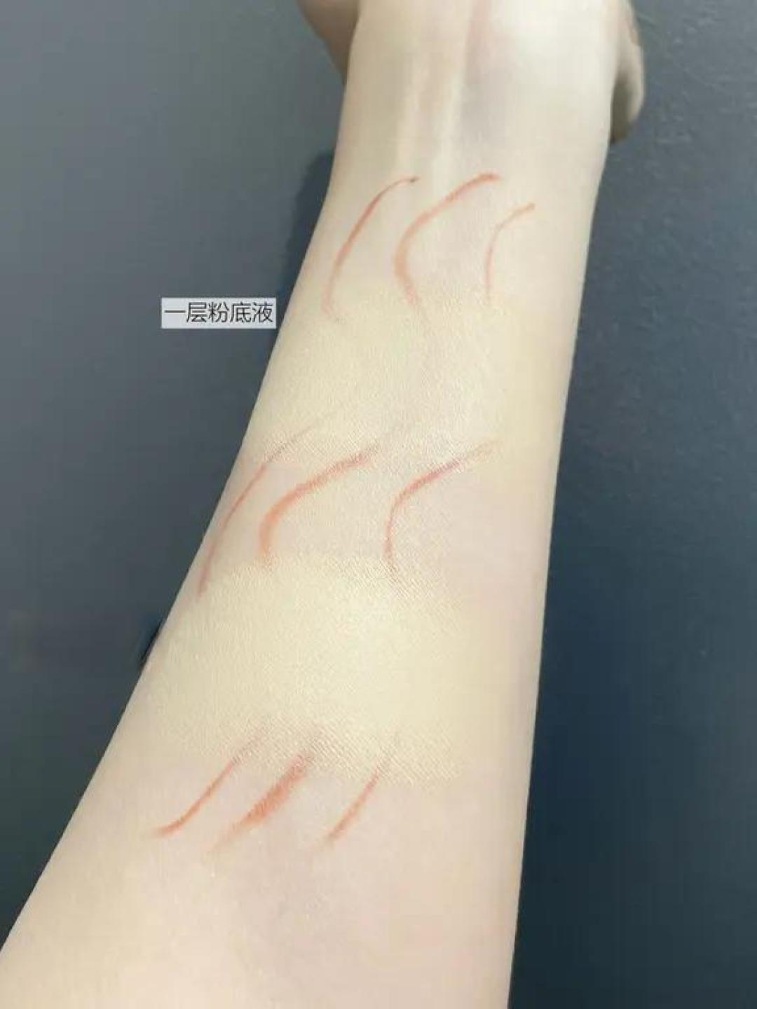 在持妆这事上,天才与贵族的区别