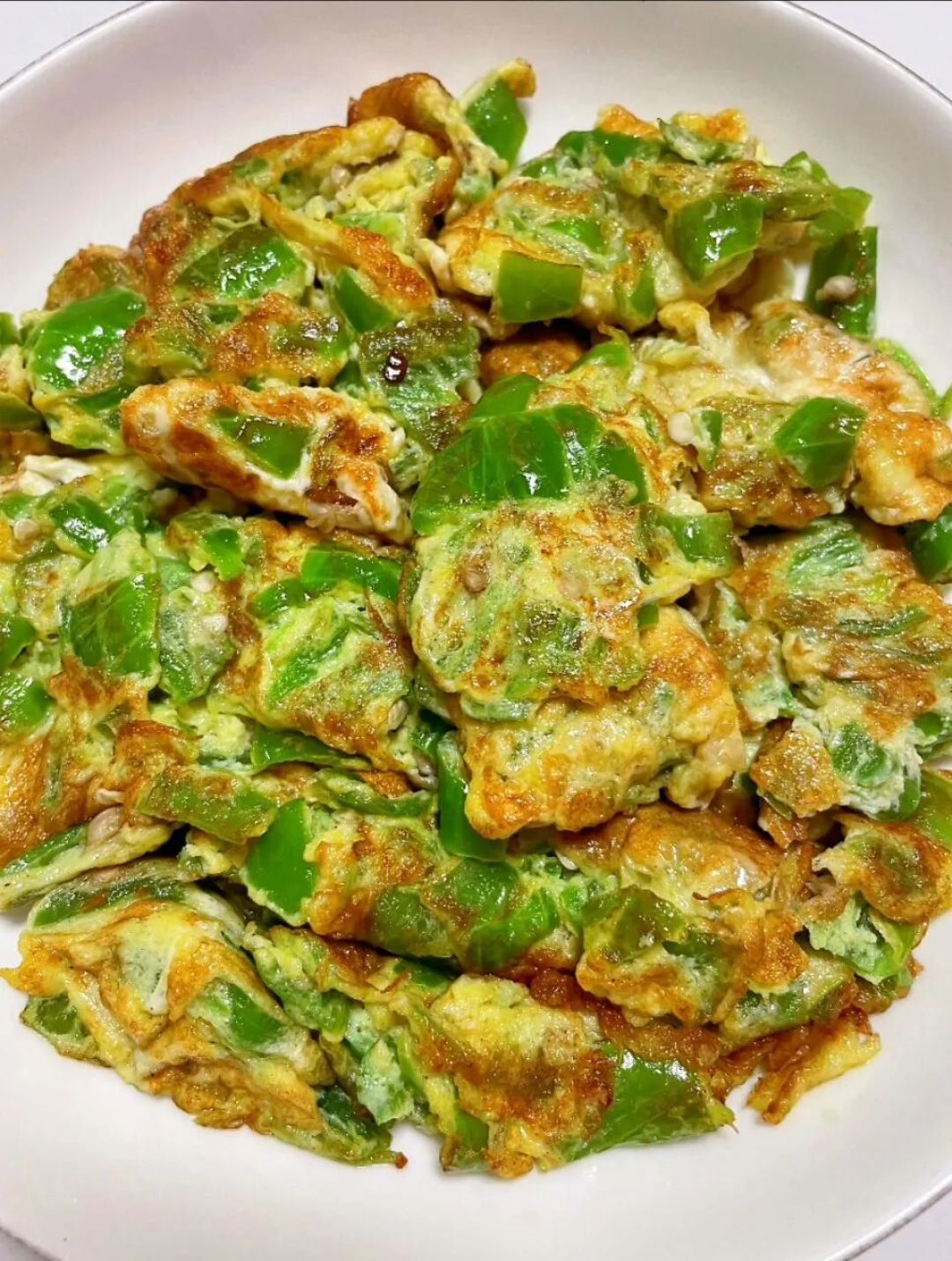 告别单调煎蛋!这5款家常鸡蛋菜,新手也能做出饭店味。