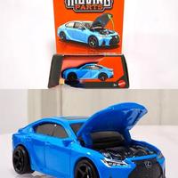 火柴盒可动系列雷克萨斯IS500实物比网图强？