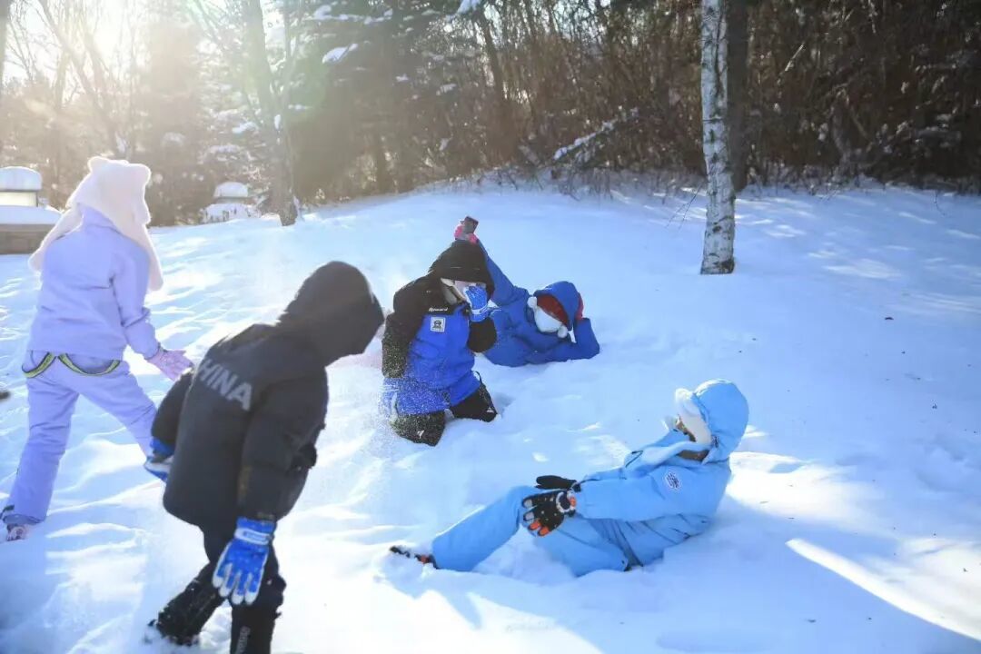 寒假一家四口,人均3000+,7天6晚长白山+哈尔滨行(内附详细行程规划)