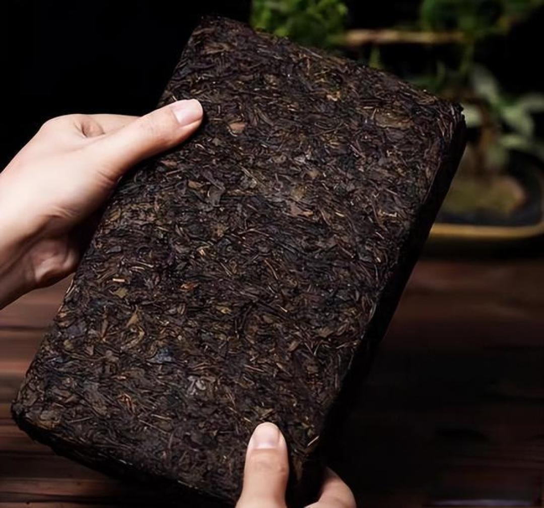 黑茶和茯茶是什么关系呢?茶友们快来看看!