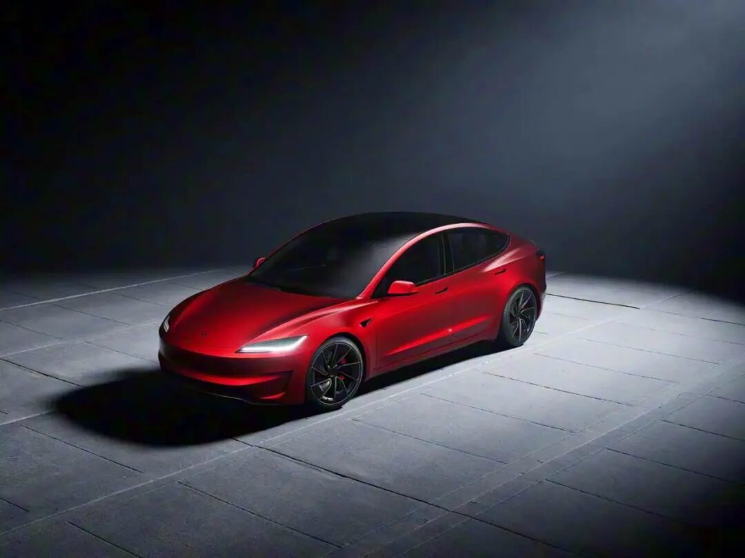 宋L对比Model Y！差价10万，结果却出乎意料！