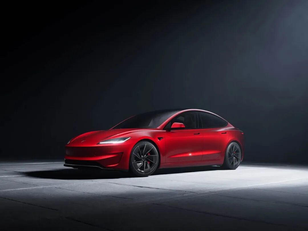 宋L对比Model Y！差价10万，结果却出乎意料！