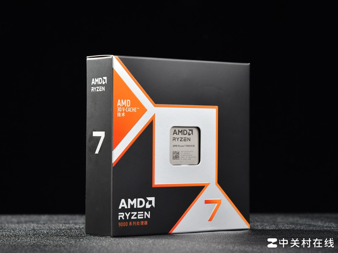 AMD 锐龙7 9850X3D首测 搭华硕ROG X870E DARK HERO主板帧数起飞