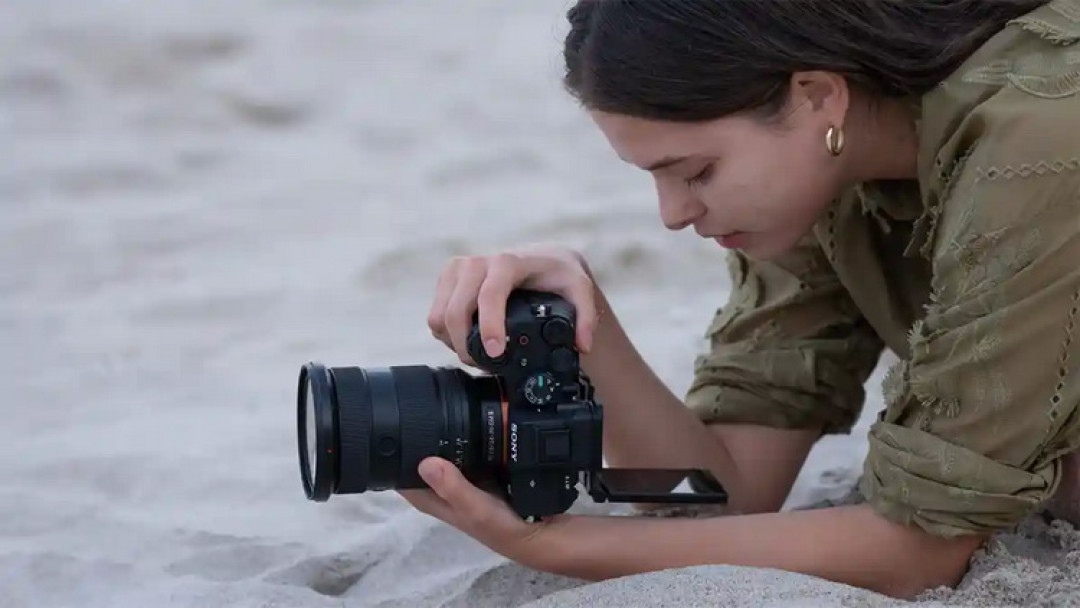 Sony-A7-V-news-01.JPG