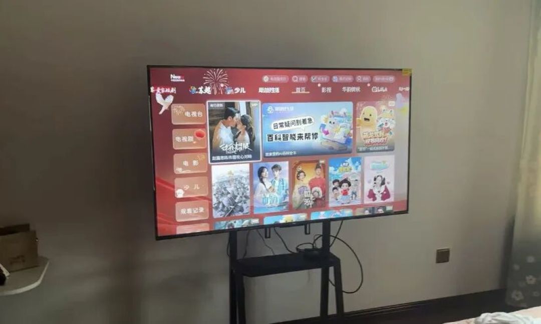性价比离谱的千元电视！144Hz高刷+64G大存储，还是高色域