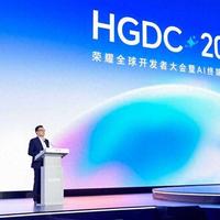 荣耀发布8大AI场景解决方案：以“全场景覆盖”推动终端智能普惠落地