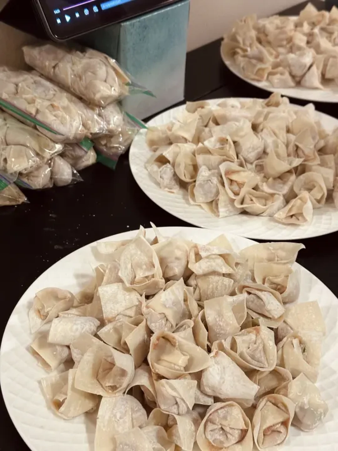 没想到在美国也能吃上小馄饨…太幸福了😭