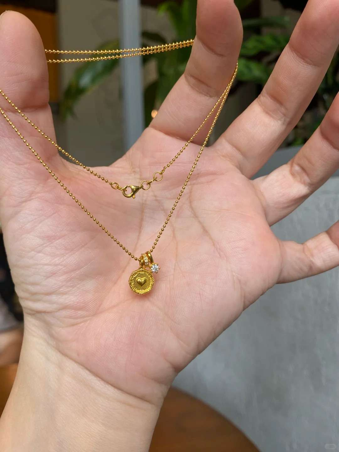 爱心小圆牌搭配珠珠链！精致好看