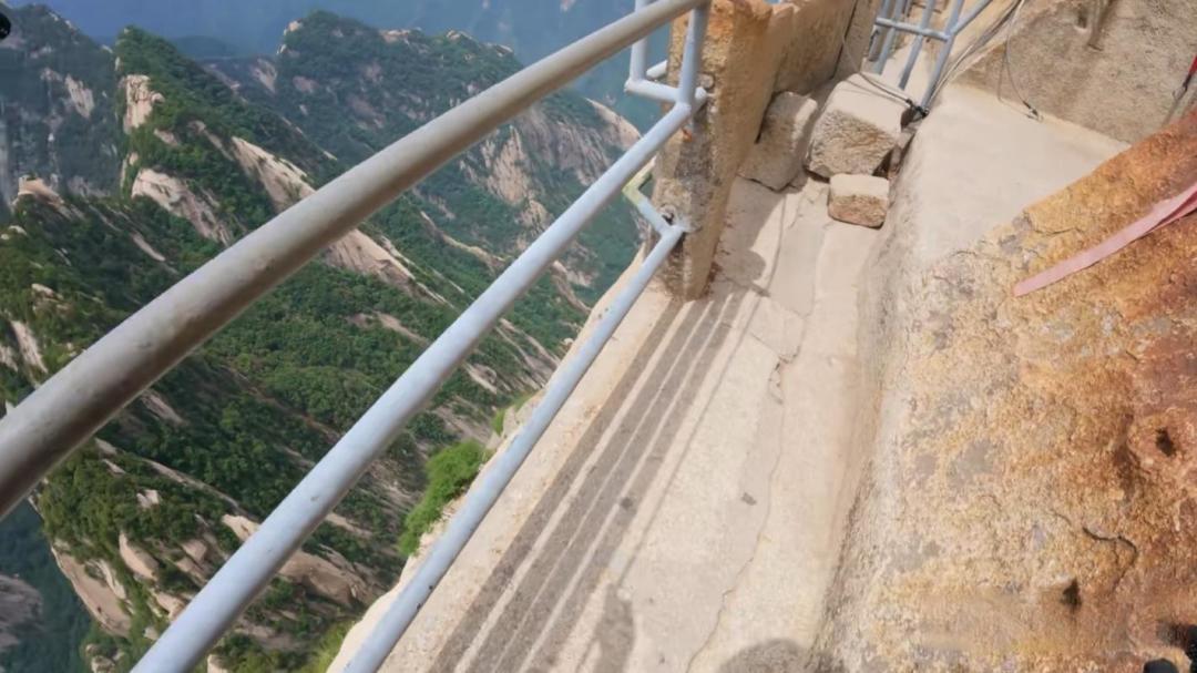 华山长空栈道，有什么旅游攻略？