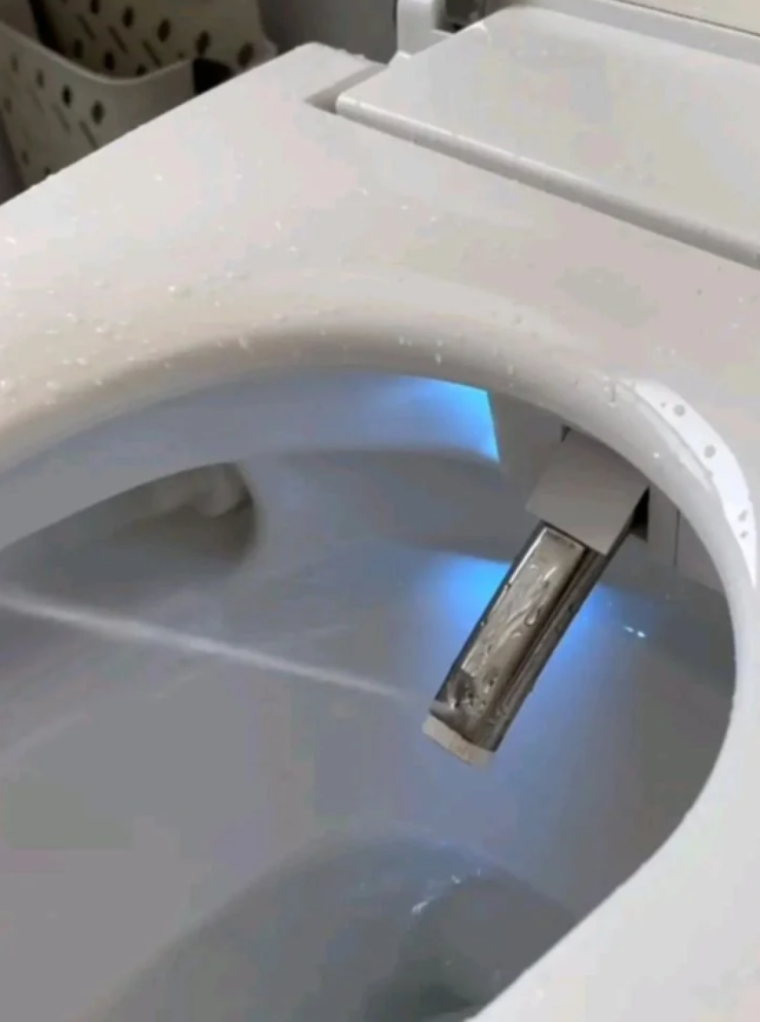 用了两年“智能马桶”后,我还是换回了普通马桶