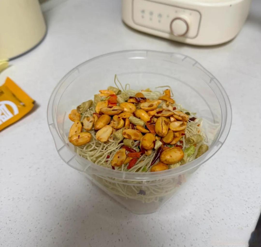 有哪些好的速食值得推荐,最好是“好吃到顿顿都想吃”的你那种?