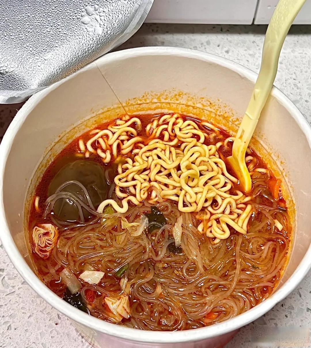 有哪些好的速食值得推荐,最好是“好吃到顿顿都想吃”的你那种?