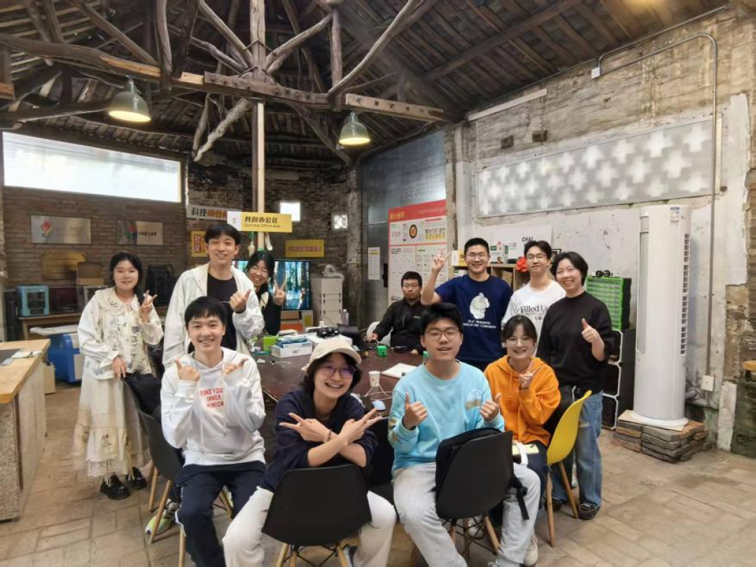 2025:创客圈的组织者,与社区同行。
