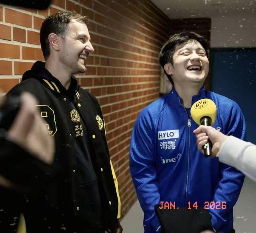致敬乒坛第一人!樊振东获赠多特蒙德1号球衣享最高礼遇