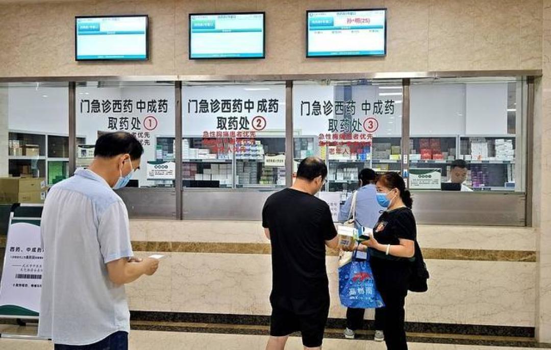 大批中成药面临退市,揭秘“尚不明确”的历史与中药的根本区别