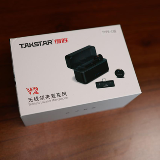 得胜V2领夹麦轻便设计引争议，用户实测数据大相径庭