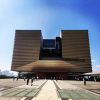 去香港别再逛商场了！我在这3个地方，找到了它最矜贵的灵魂