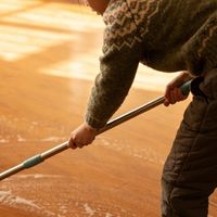 年关清洁健身赛：擦扫之间，解锁减脂新姿势