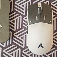 阿斯盾G03 V2 Ultra鼠标闭眼冲！双8K+600小时续航，FPS玩家的手速神器