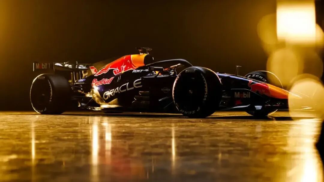 F1探究 | 红牛RB22首度亮相:采用常规布局与精妙空力创新 VS 挑战赛 | 距离2026 F1喜力中国大奖赛还有43天