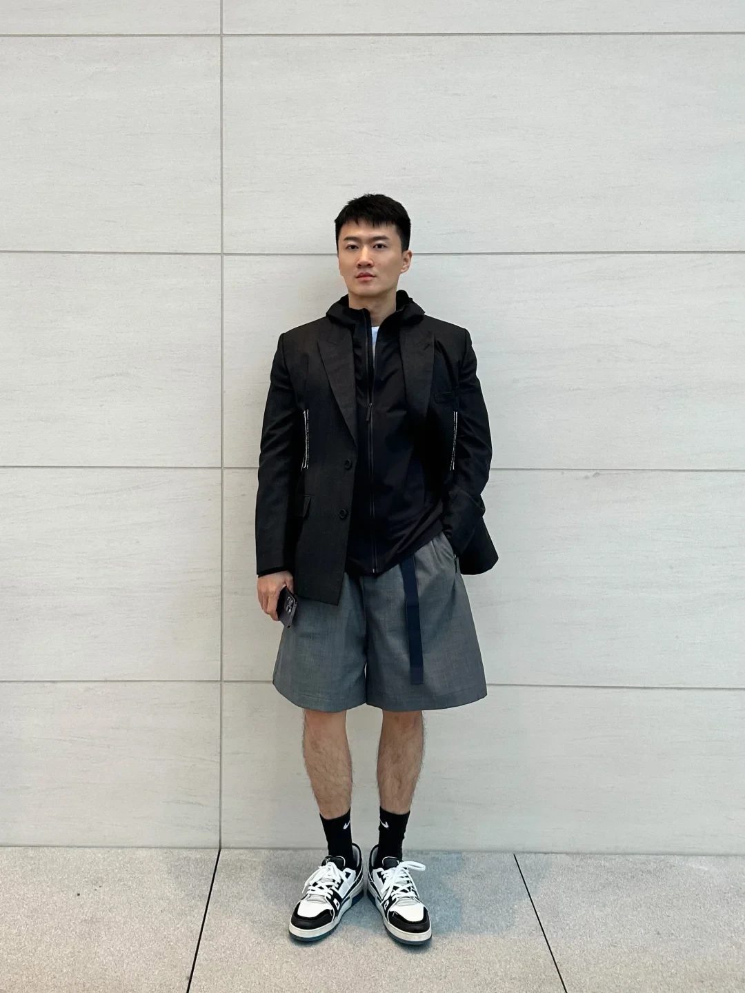 Dior男装Bar Jacket:两位总监的设计之争