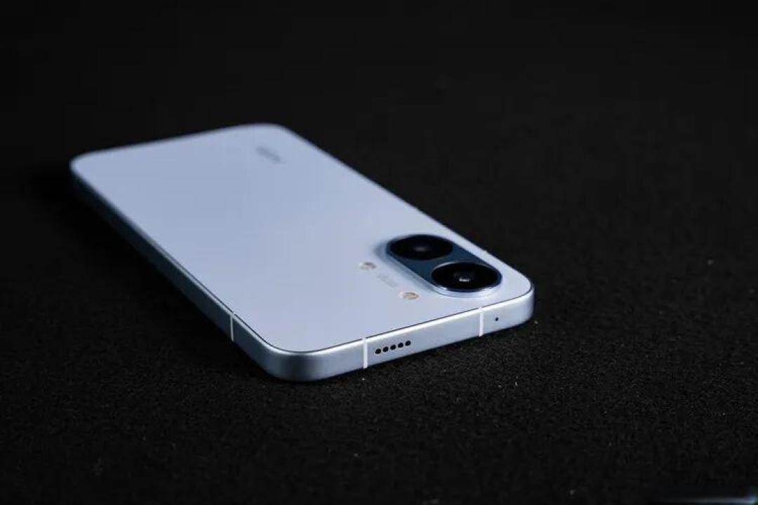 REDMI Turbo5 MAX首测:简单直白的青年人神机