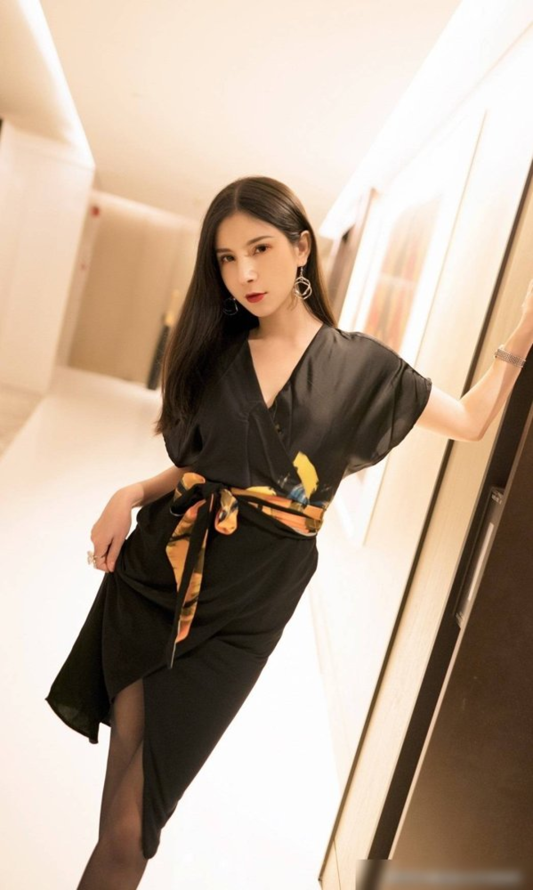 职场上这样穿，秒变职场达人，干练又不失女人味