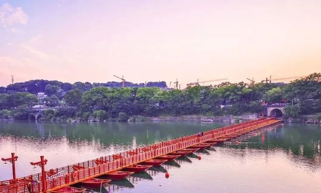 别再问了！湖南那个有顶级山水人文、物价却像10年前的神仙小城，被我找到了！