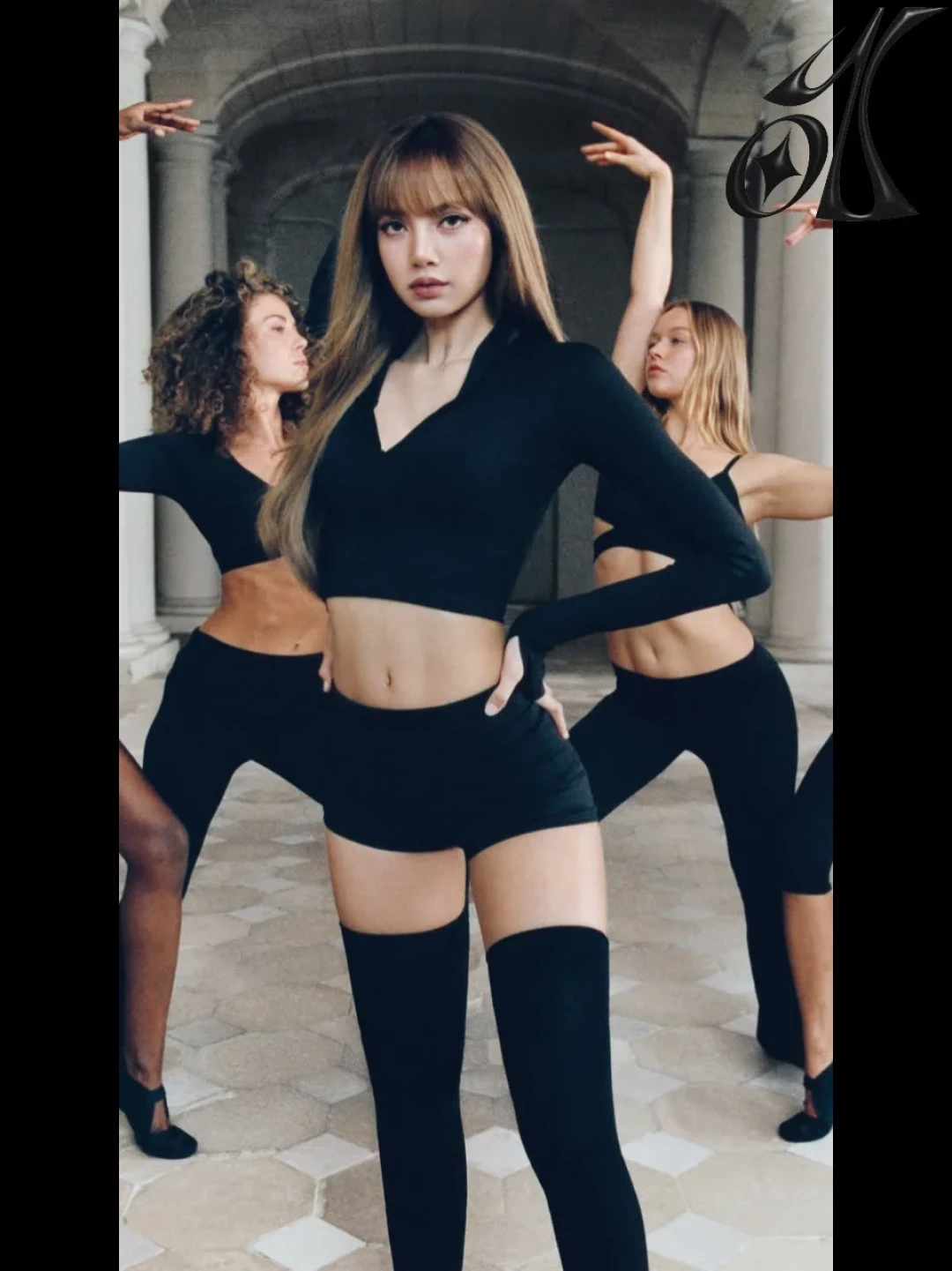 Lisa × NikeSKIMS 26|从身体语言到系统穿搭