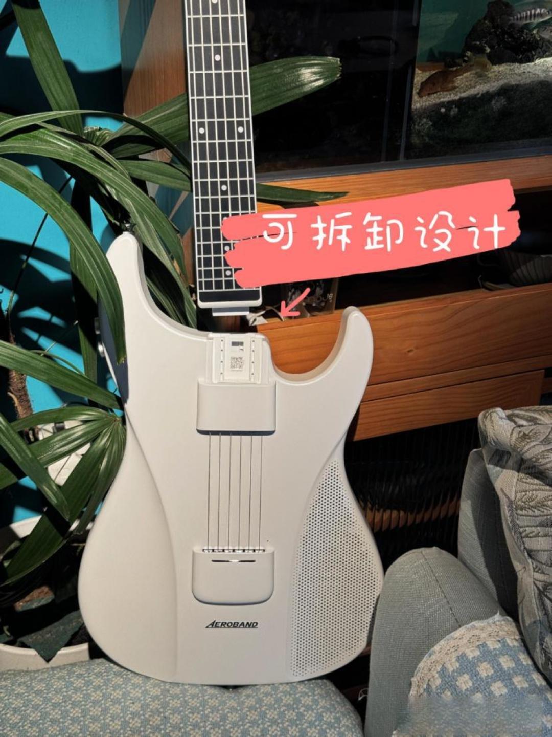 真实体验AeroBand空气吉他!挑战最少时间get新技能,上手没有任何压力的解压工具!