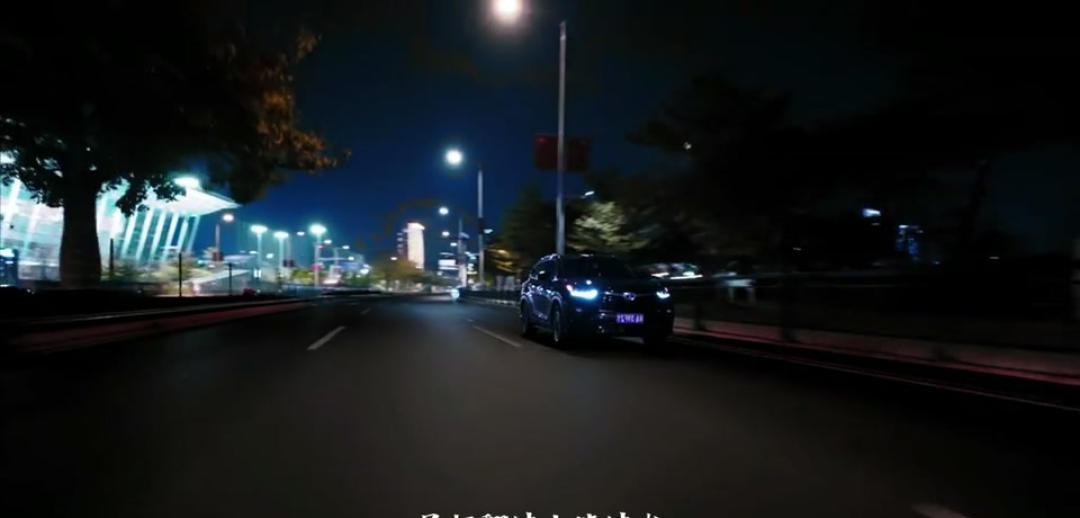 2025款丰田汉兰达:那些被你爸妈选中的车,真就只适合“中年油腻”吗?