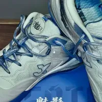 超强抗扭，顶级缓震，绝对的性价比真神#蟹羽魅影 #蟹羽魅影羽毛球鞋 #羽毛球 #羽毛球搭子