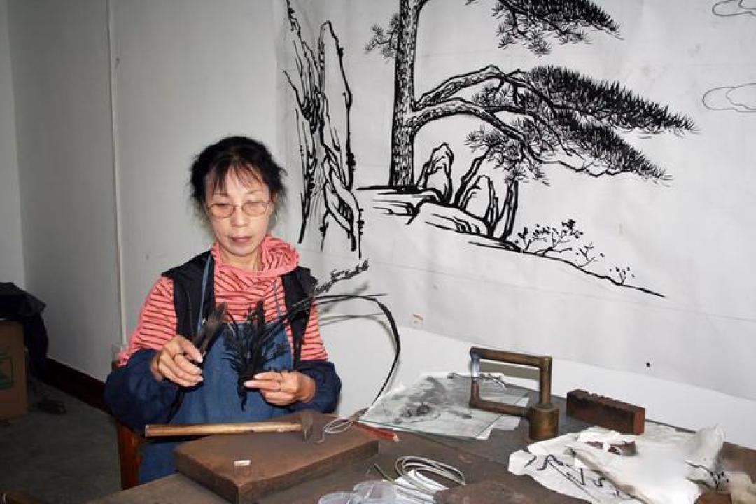 非遗传承丨铁为墨,锤做笔,敲出好风景,5分钟带你了解安徽芜湖的铁画工艺