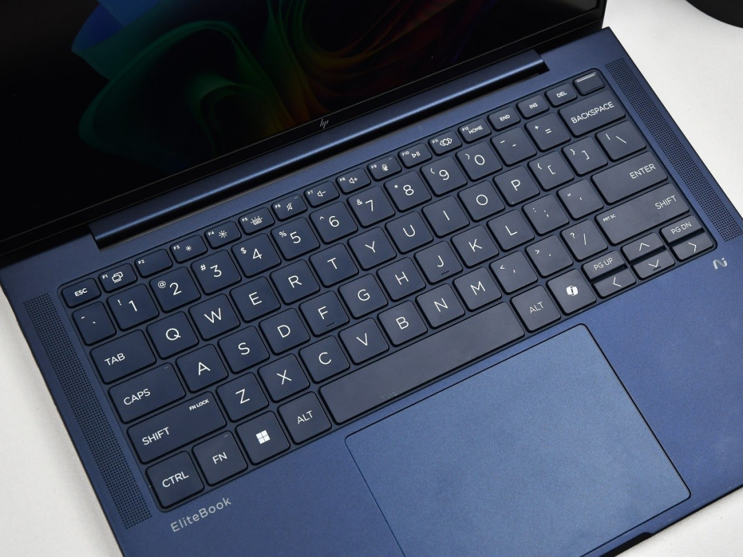 移动办公时代的精英级AI PC:惠普 EliteBook X G1i评测