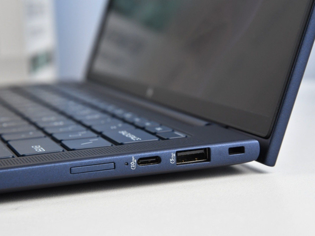 移动办公时代的精英级AI PC:惠普 EliteBook X G1i评测