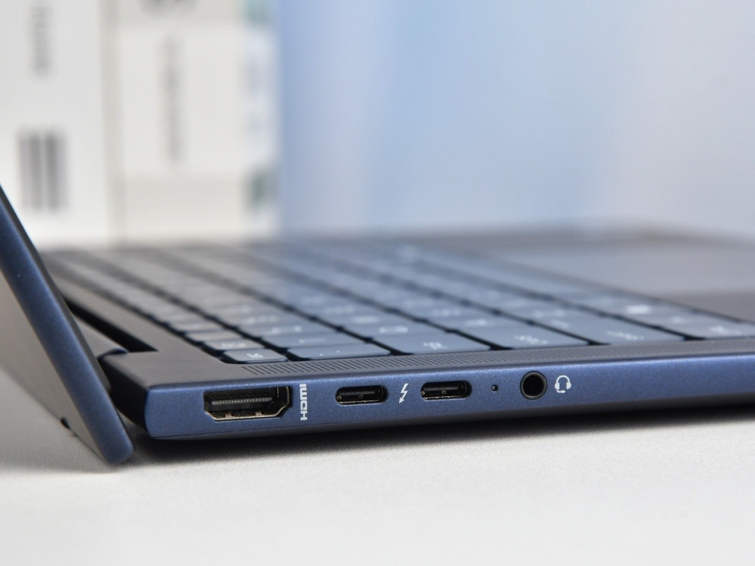 移动办公时代的精英级AI PC:惠普 EliteBook X G1i评测