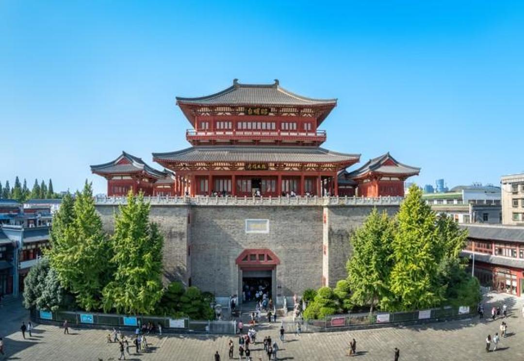 湖北襄阳厚重的历史文化底蕴和人文故事与传说