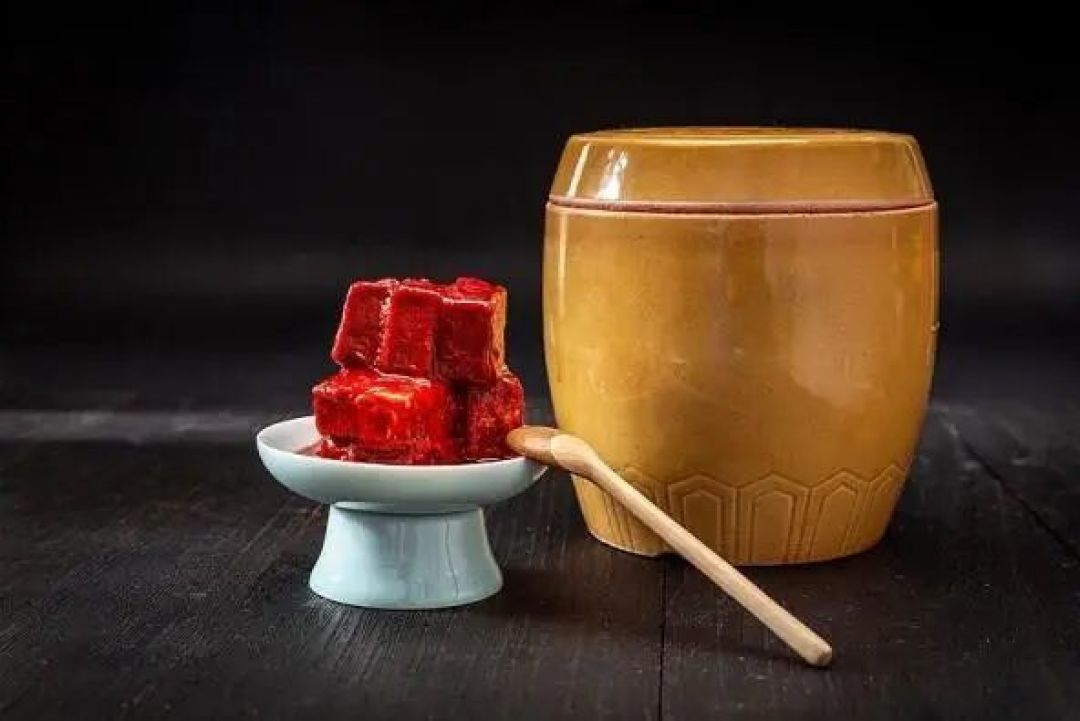 雪地卖“霉豆腐”刷屏,发霉的豆腐为何能成为餐桌上的美味?