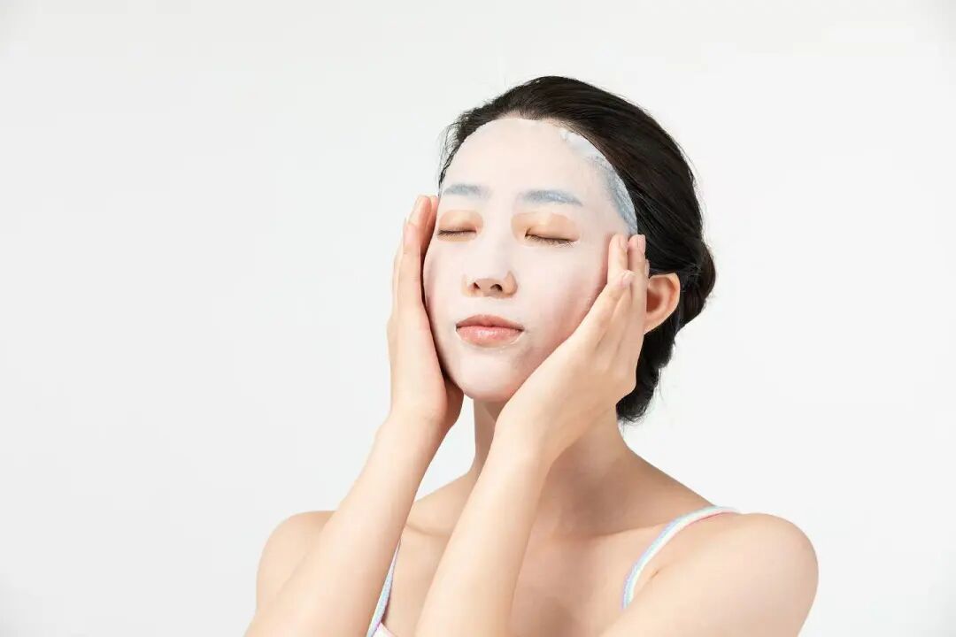 护肤不对等于毁容?千万别踩这些冬季护肤大忌!