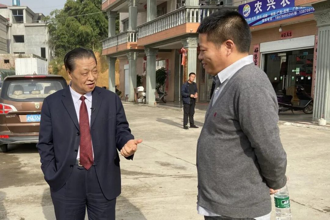 把忠诚写在闽北大地上——记圣农集团党委书记、创始人傅光明