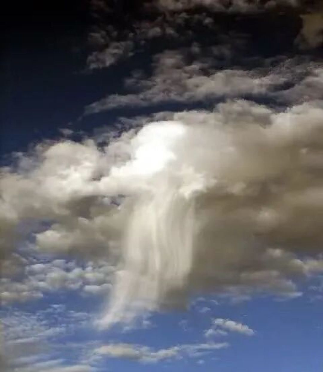 科普小讲解 | 一文读懂:神奇的雨幡现象