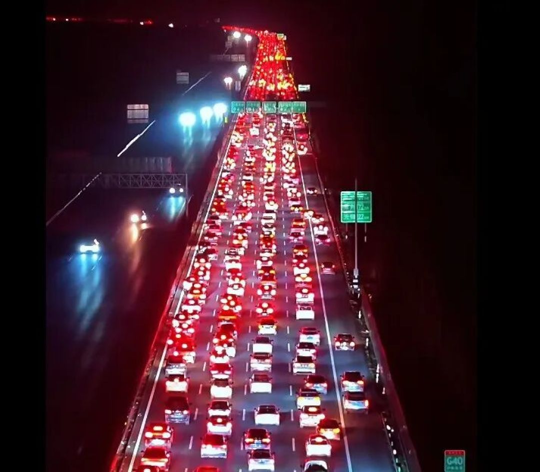 春运来了！预计95亿人次出行，新能源汽车充电迎大考，这份“保电”攻略让你告别续航焦虑！