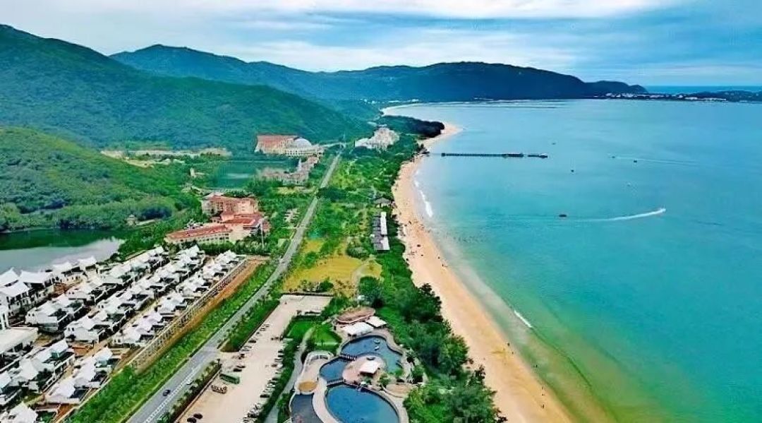 旅游攻略 | 第一次来三亚游玩?10大必打卡景点+11大必吃特色美食,一定不能错过