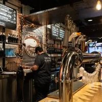 【1UP顶级生啤上新】芝加哥的专属精酿情书：鹅岛经营者系列的十年风味传奇