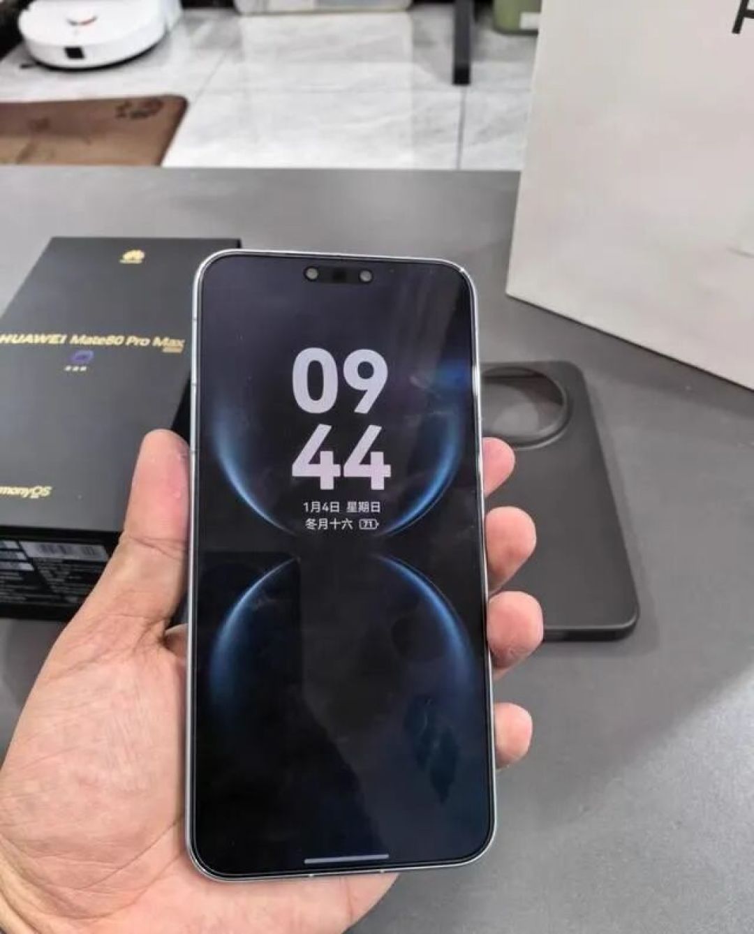 华为 Mate 80 Pro Max 争议升级!续航翻车还是营销?