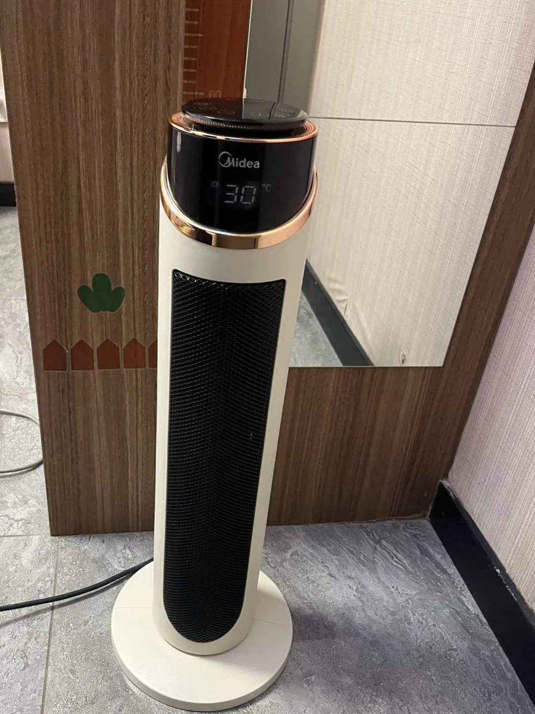 挑了三天三夜的暖风机,还是退了。。