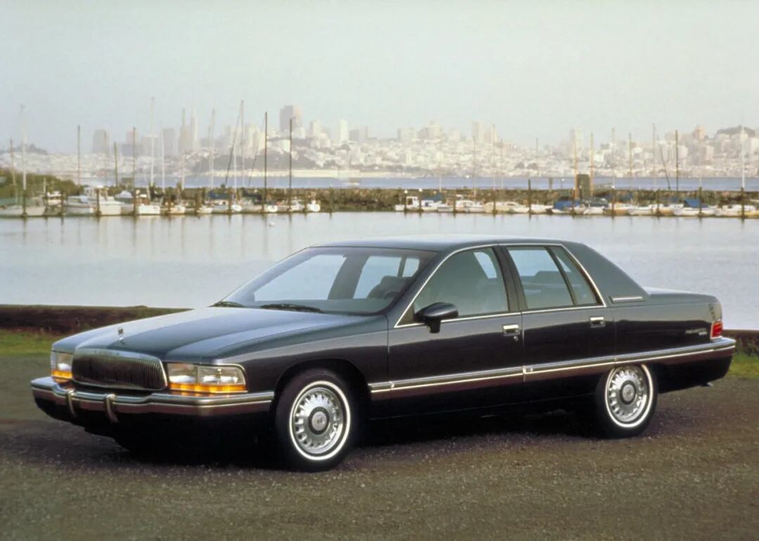 老美“大船” 丨 国内稀有车,前置后驱大V8——别克路霸末代/Buick Roadmaster