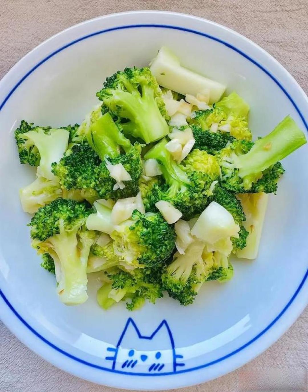 腊八将至,别只喝腊八粥,这4样传统美食,寓意吉祥,过个富足年
