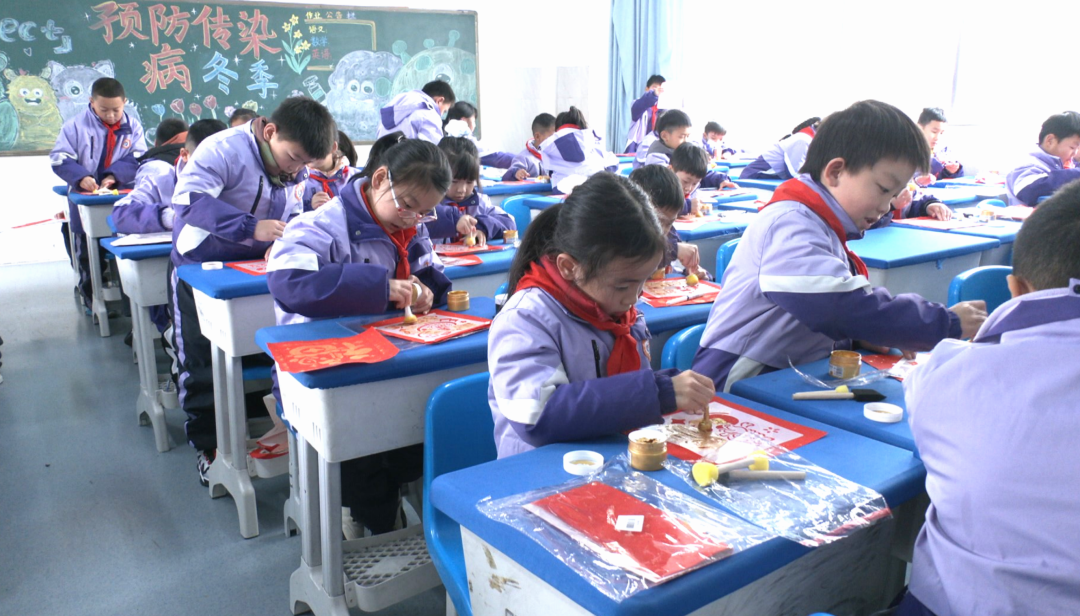 沉浸式非遗课堂点亮校园 传统文化“活”起来